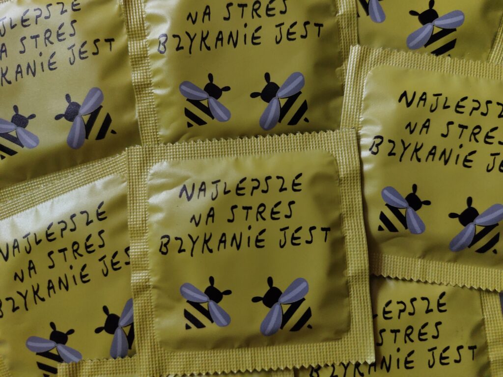 Najlepsze na stres bzykanie jest - personalizowana prezerwatywa z nadrukiem